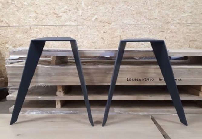 Metall table legs V-design 1000