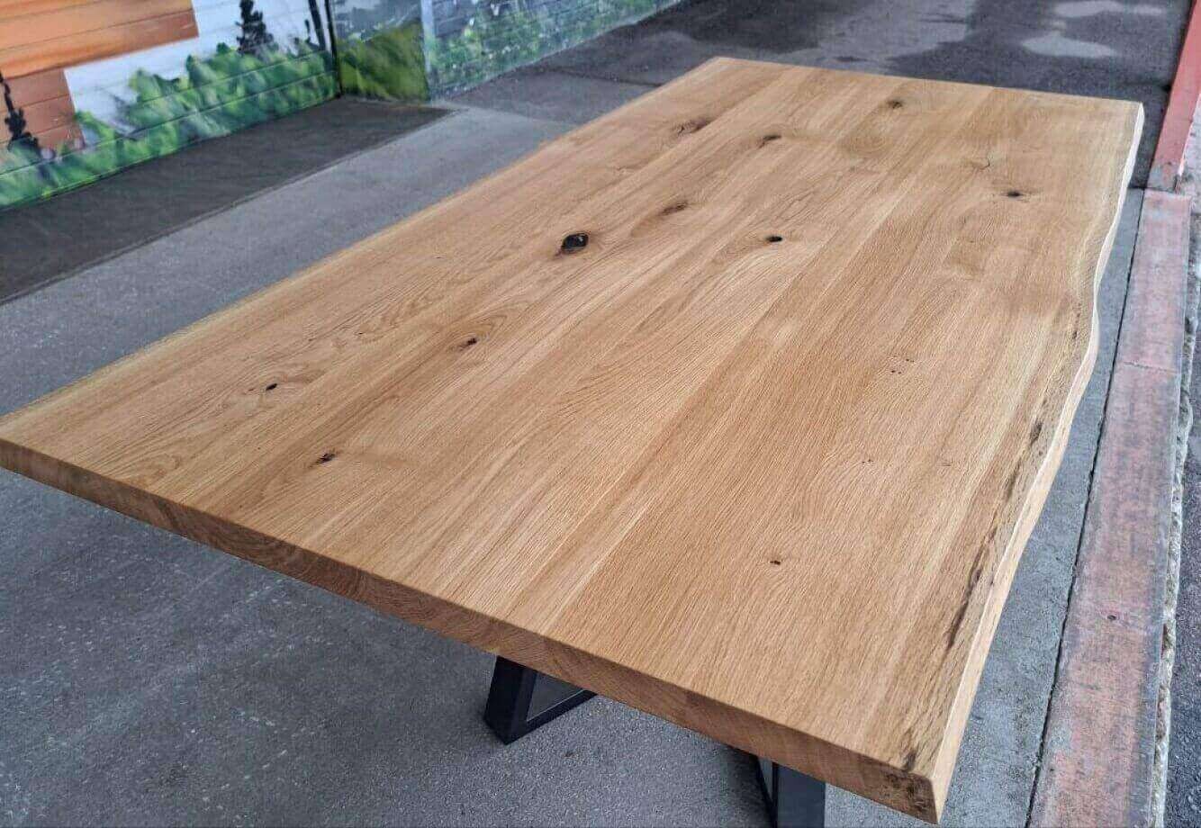 Tabletop Oak 40-900-1850 Rustik Wide lamella Live edge Oiled