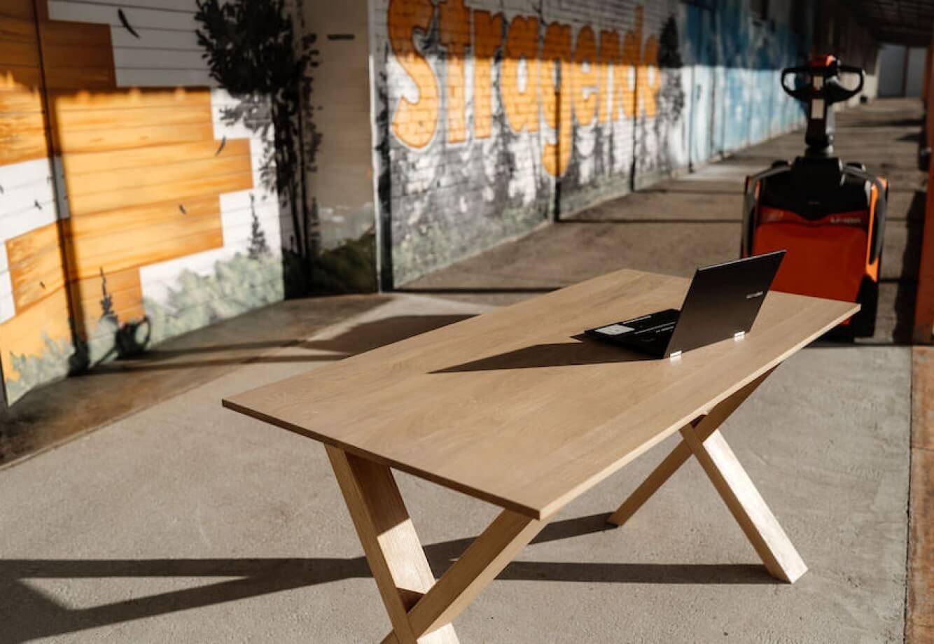 Kirjutuslaud Tamm 40-700-1500 AB Lai Lamell Valge