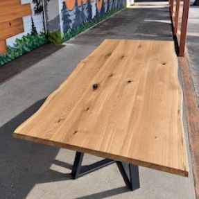 Bordsskiva Ek 36-900-1850 Rustik  Bred lamell Live edge Oljad